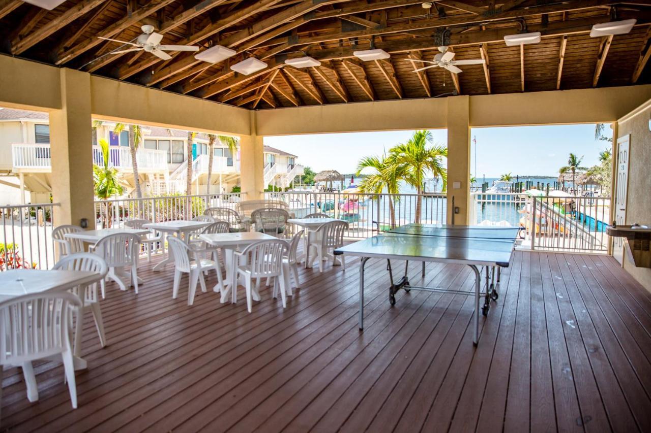 The Reef At Marathon Aparthotel Esterno foto